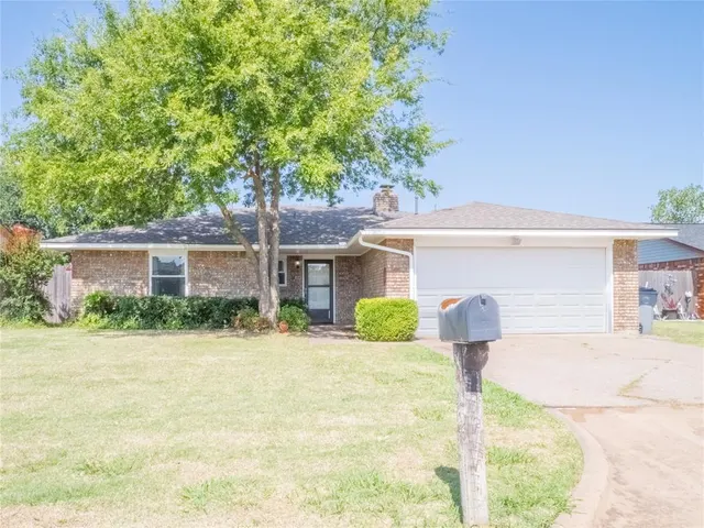 Front exterior — 314 NE 26th Street, Lawton, OK 73507