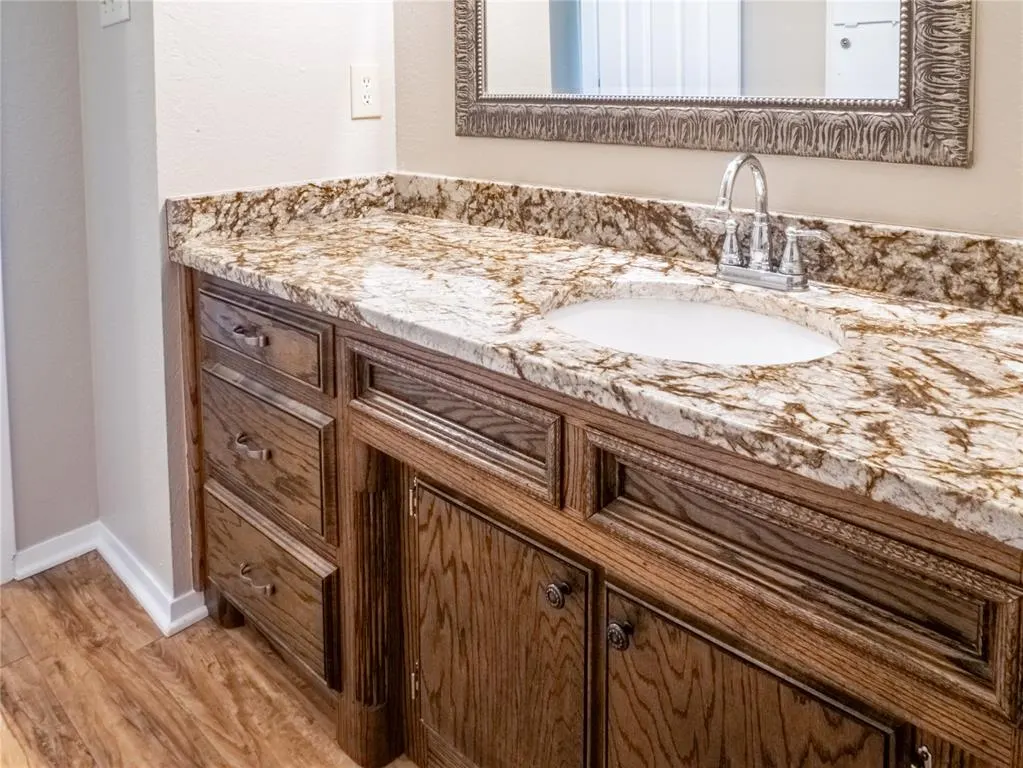 Photo 19 — 314 NE 26th Street, Lawton, OK 73507