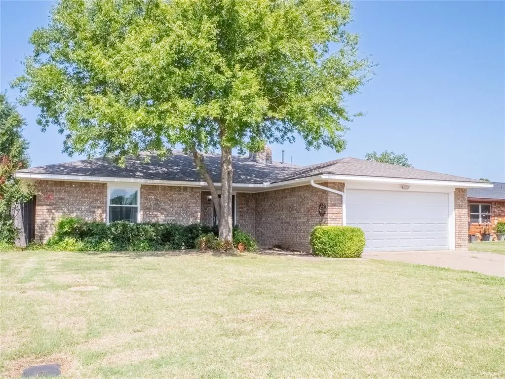 Photo 32 — 314 NE 26th Street, Lawton, OK 73507