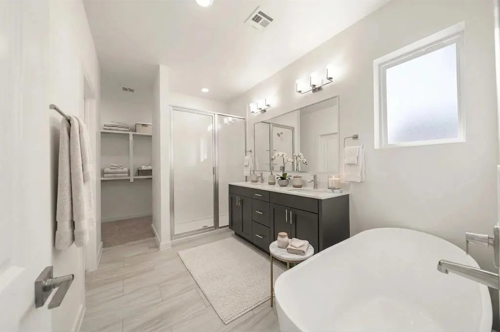 Photo 6 — 2524 NW 131st Street, Oklahoma City, OK 73120