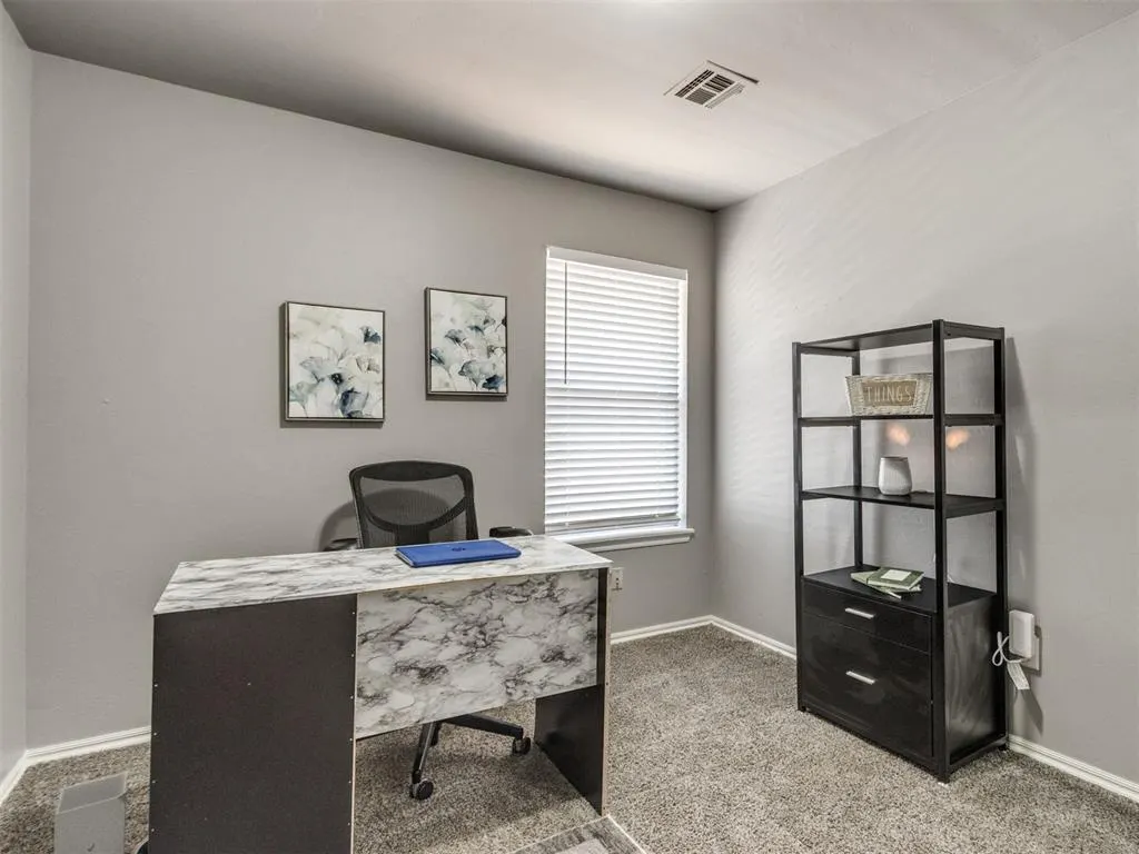 Photo 27 — 12281 SW 10th Street, Yukon, OK 73099