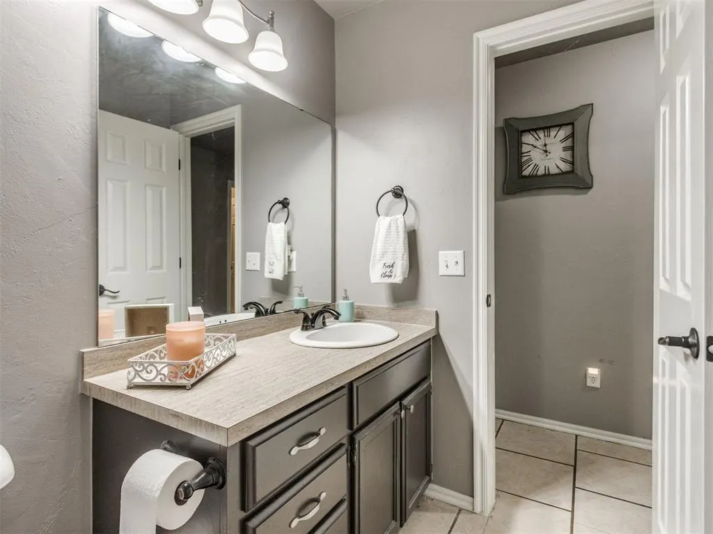 Photo 31 — 12281 SW 10th Street, Yukon, OK 73099