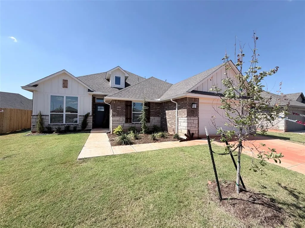 Front exterior — 19513 Birchfield Drive, Edmond, OK 73012