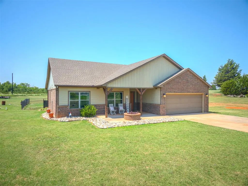 Photo 6 — 18301 Naomi Drive, Cashion, OK 73016