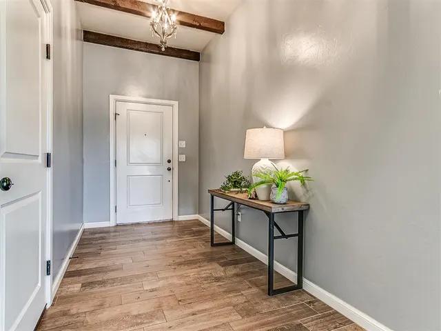 Photo 7 — 18301 Naomi Drive, Cashion, OK 73016