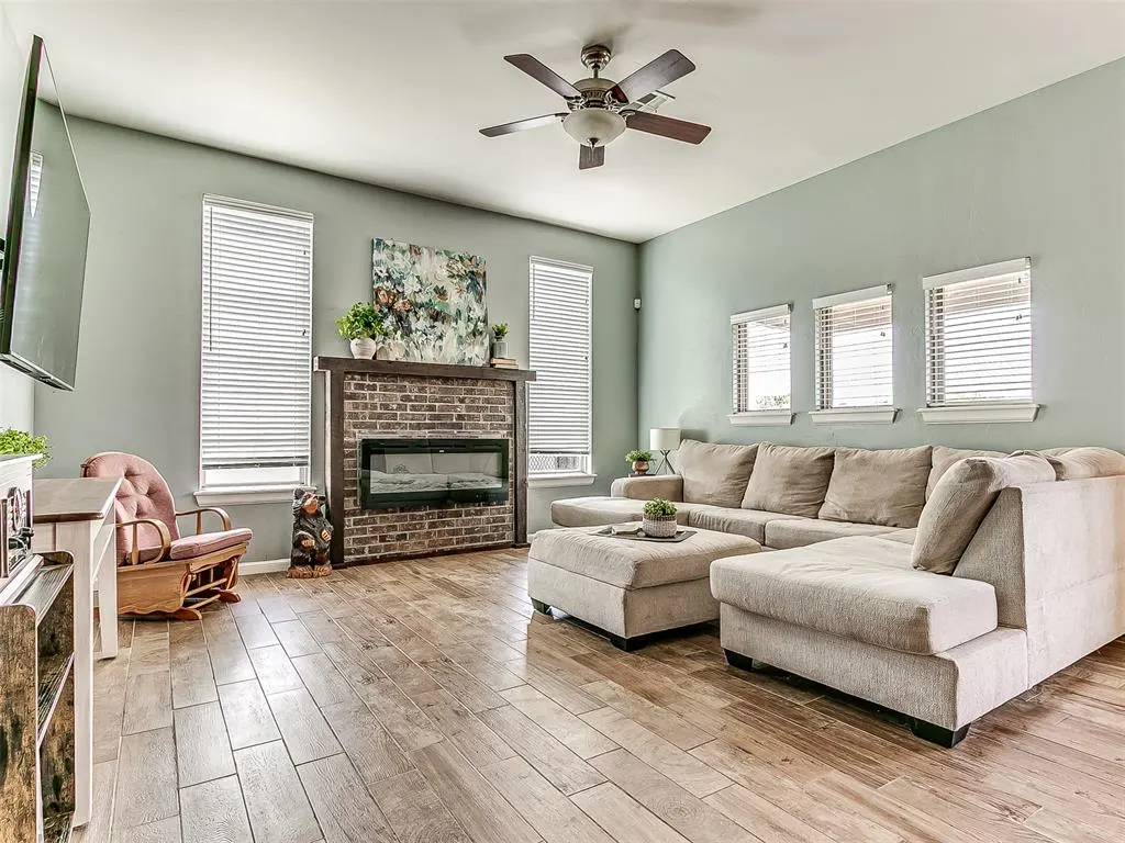 Photo 10 — 18301 Naomi Drive, Cashion, OK 73016