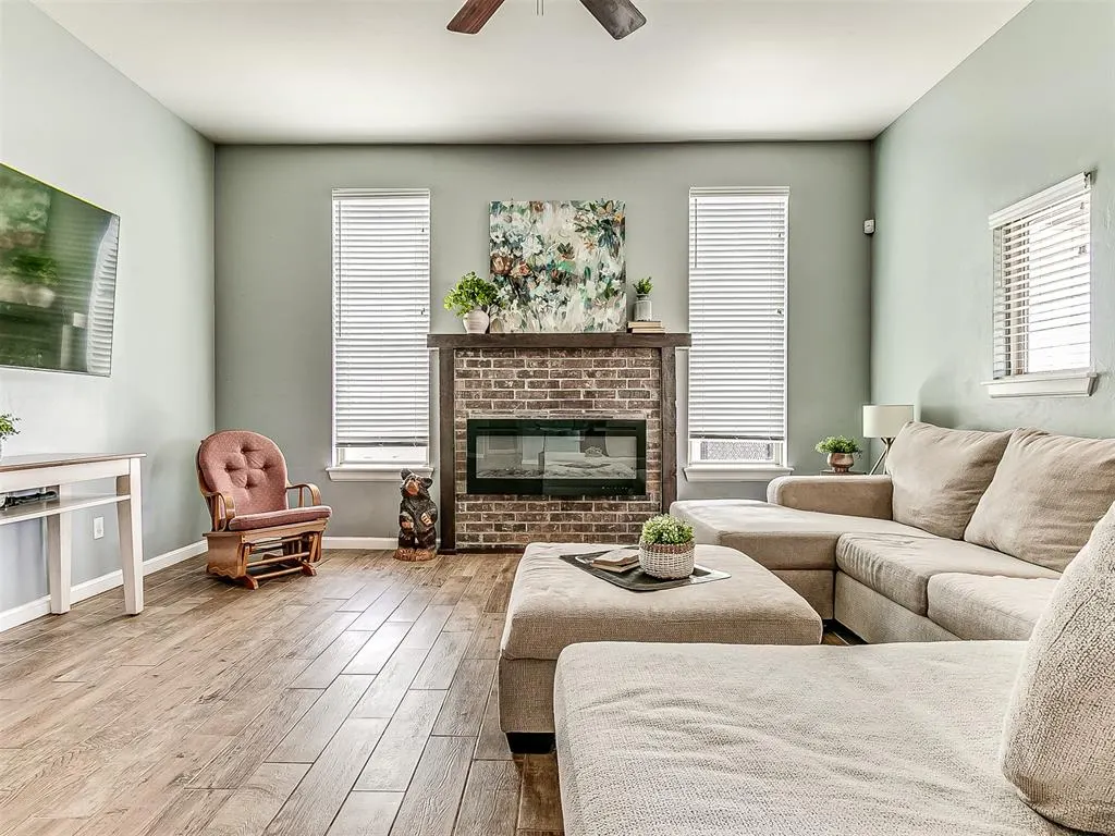Photo 13 — 18301 Naomi Drive, Cashion, OK 73016