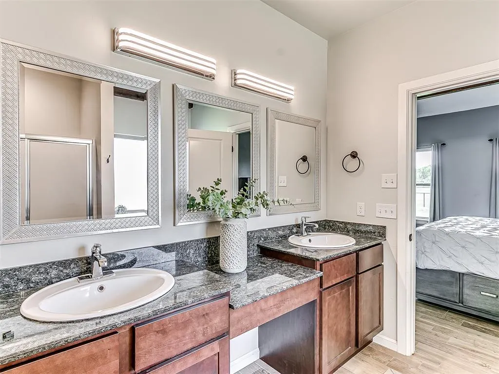 Photo 29 — 18301 Naomi Drive, Cashion, OK 73016