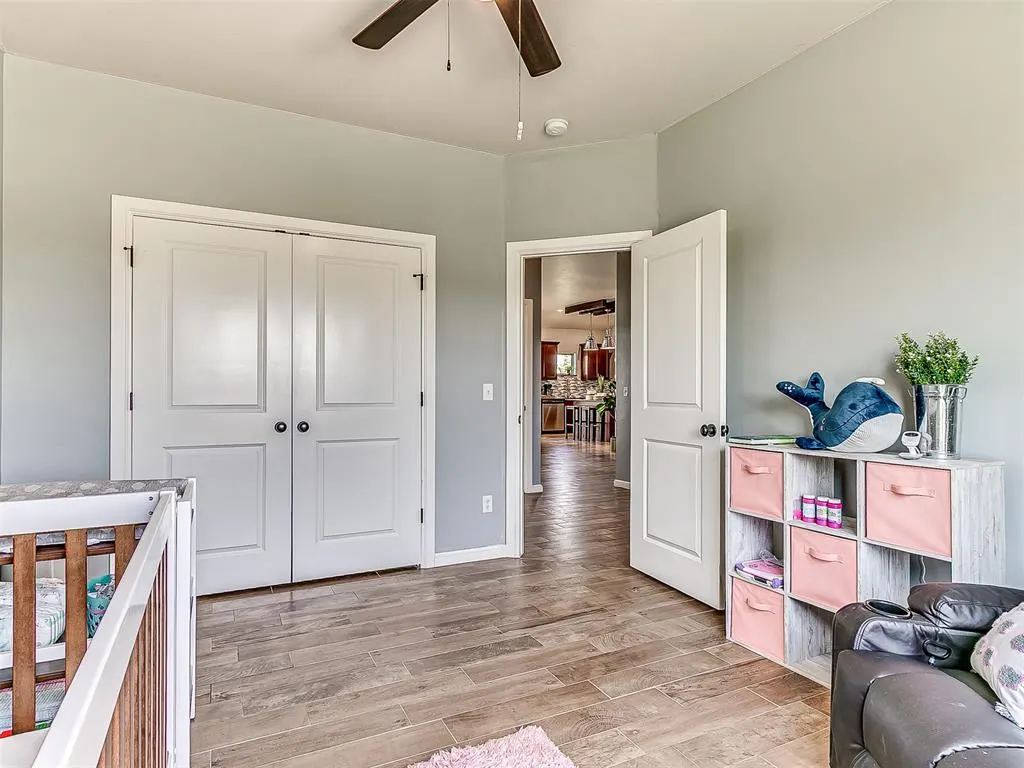 Photo 33 — 18301 Naomi Drive, Cashion, OK 73016
