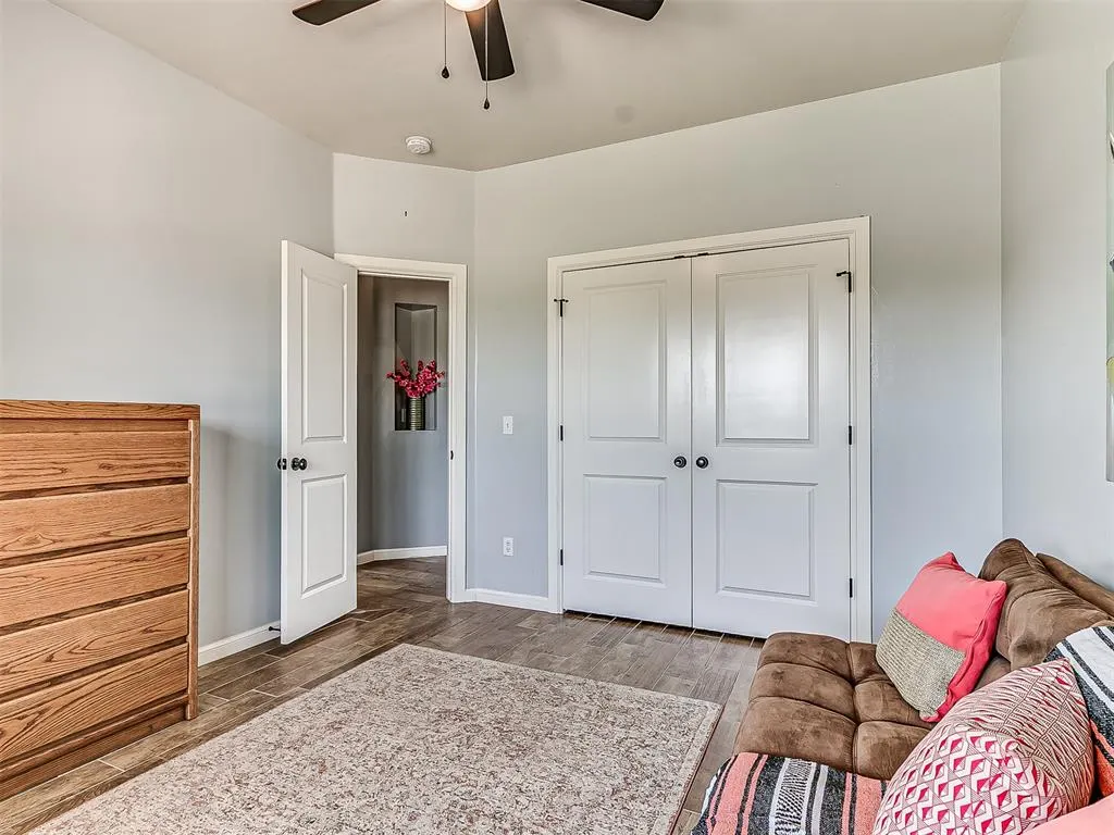 Photo 37 — 18301 Naomi Drive, Cashion, OK 73016