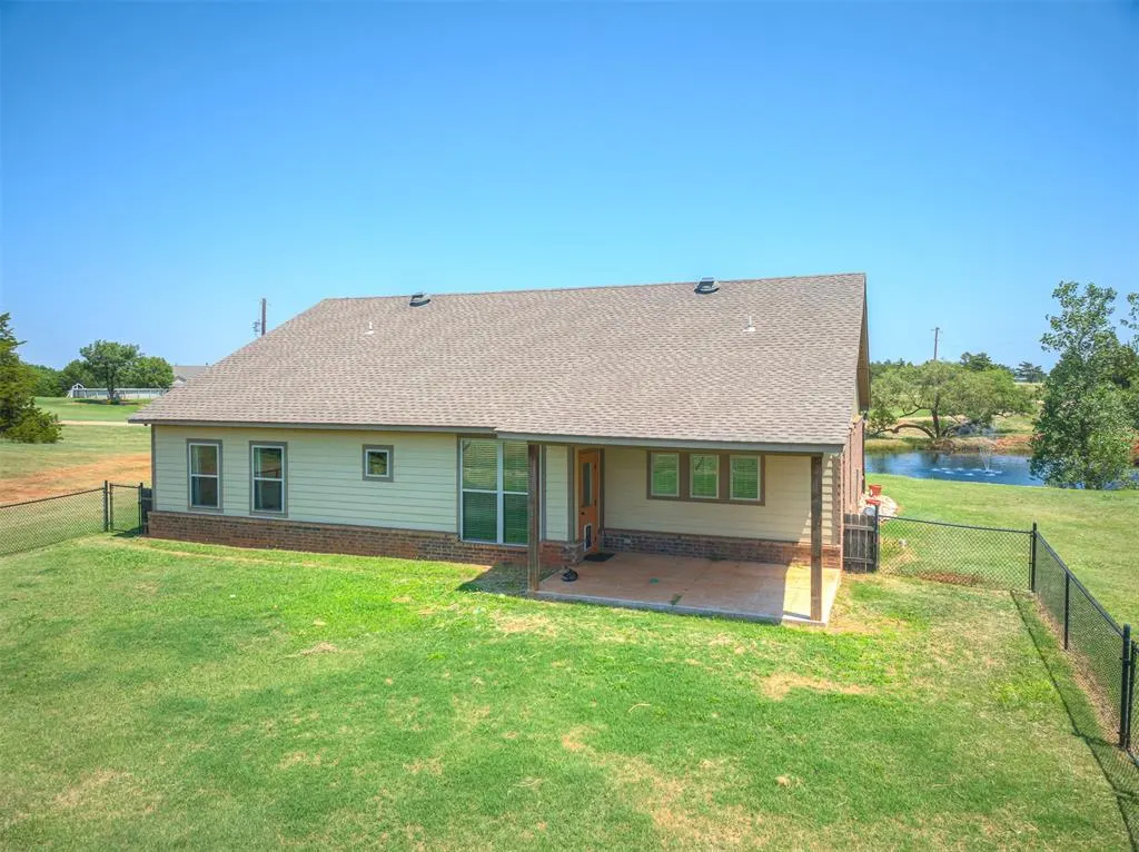 Photo 38 — 18301 Naomi Drive, Cashion, OK 73016