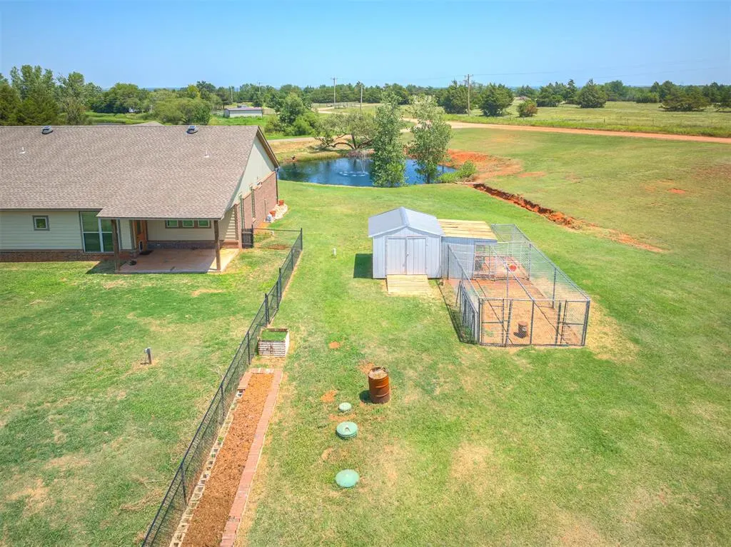 Photo 39 — 18301 Naomi Drive, Cashion, OK 73016