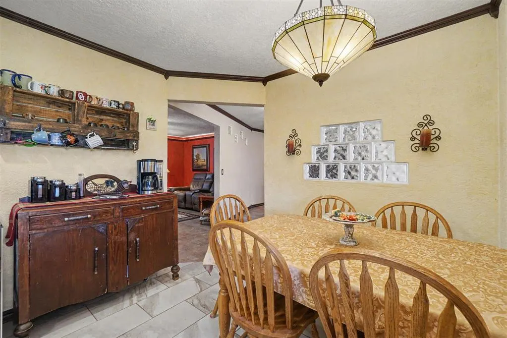 Photo 9 — 4 Darla Drive, Sayre, OK 73662