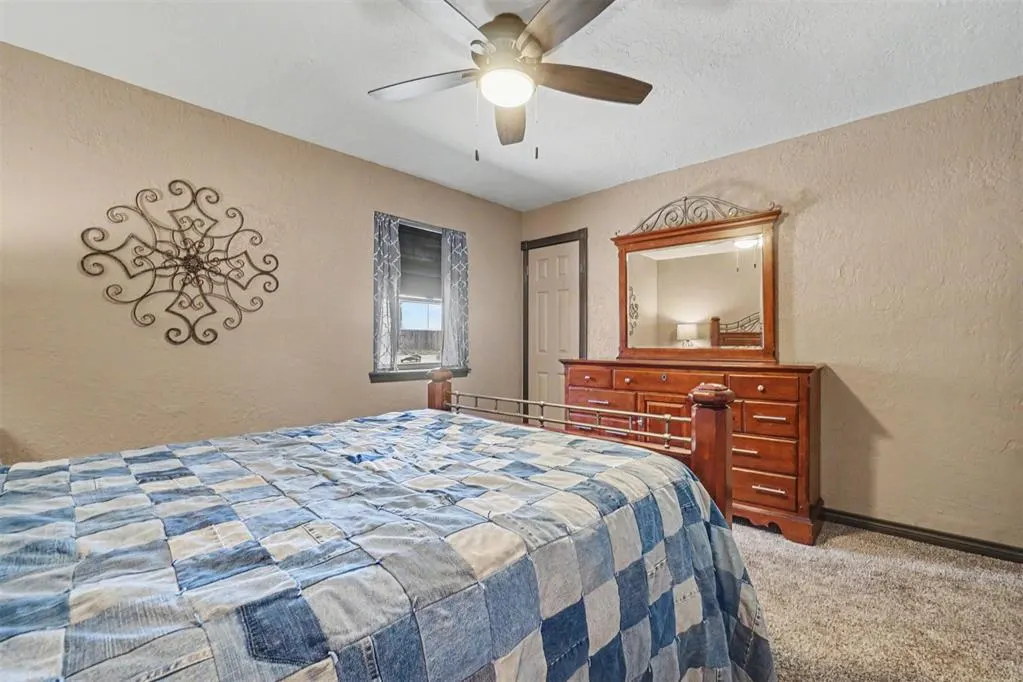 Photo 20 — 4 Darla Drive, Sayre, OK 73662