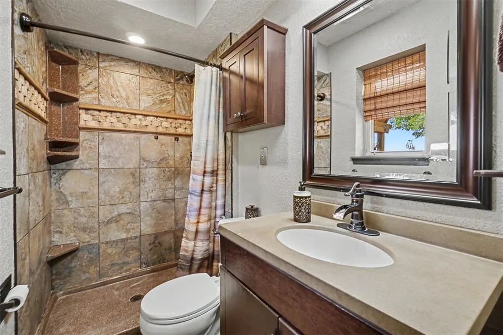 Photo 22 — 4 Darla Drive, Sayre, OK 73662