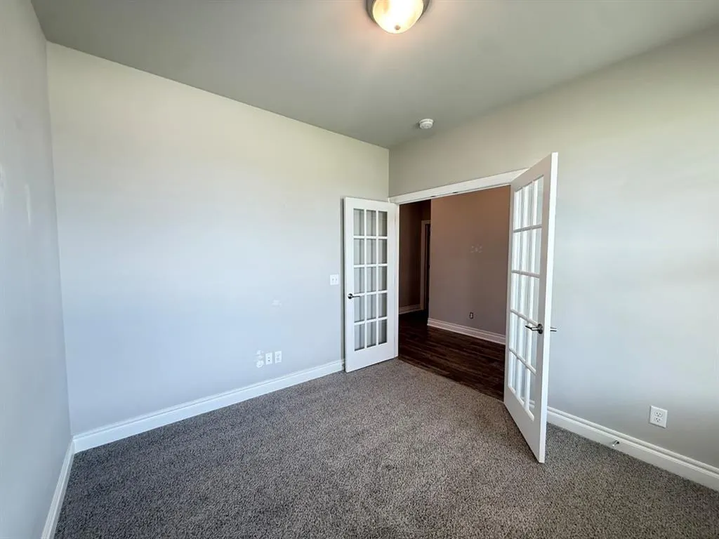 Photo 5 — 9544 Monterey Drive, Edmond, OK 73025