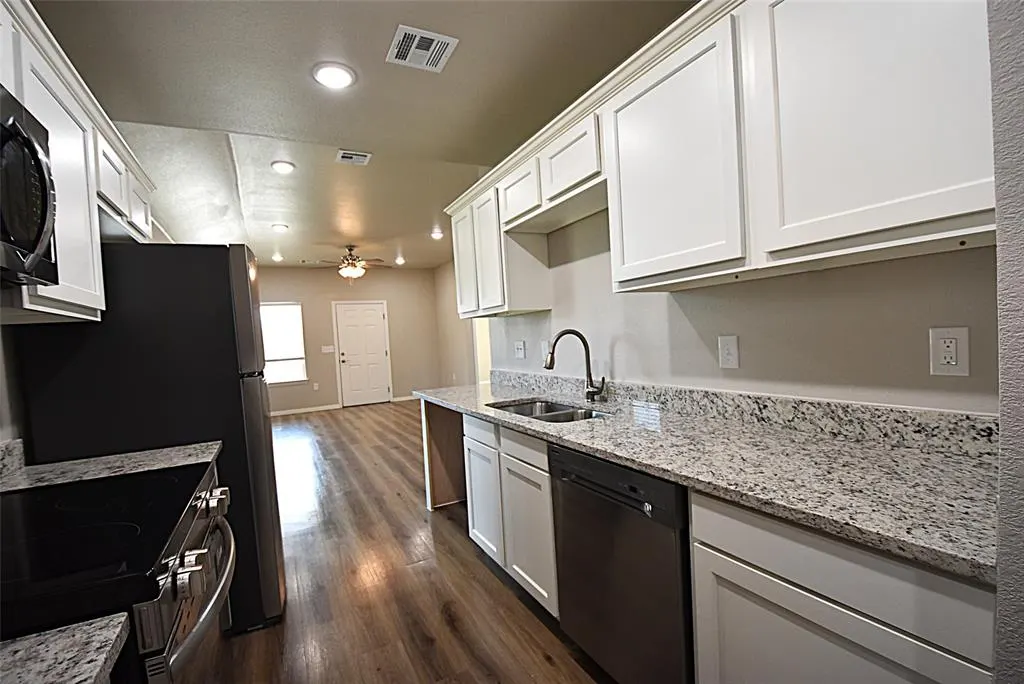 Photo 15 — 820 Elm Street, Achille, OK 74868