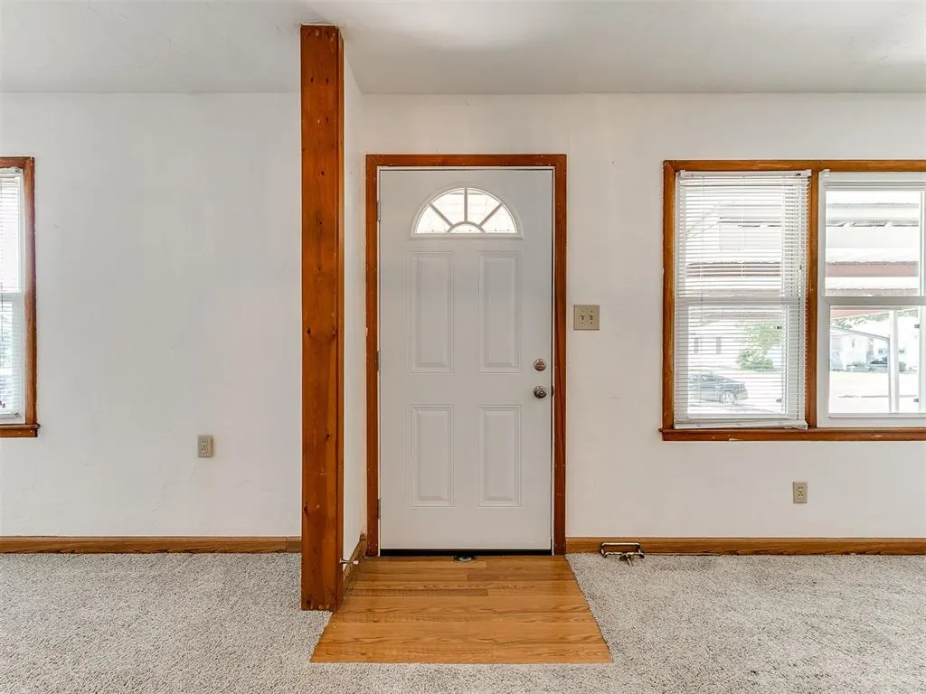 Photo 14 — 4729 SE 17th Street, Del City, OK 73115
