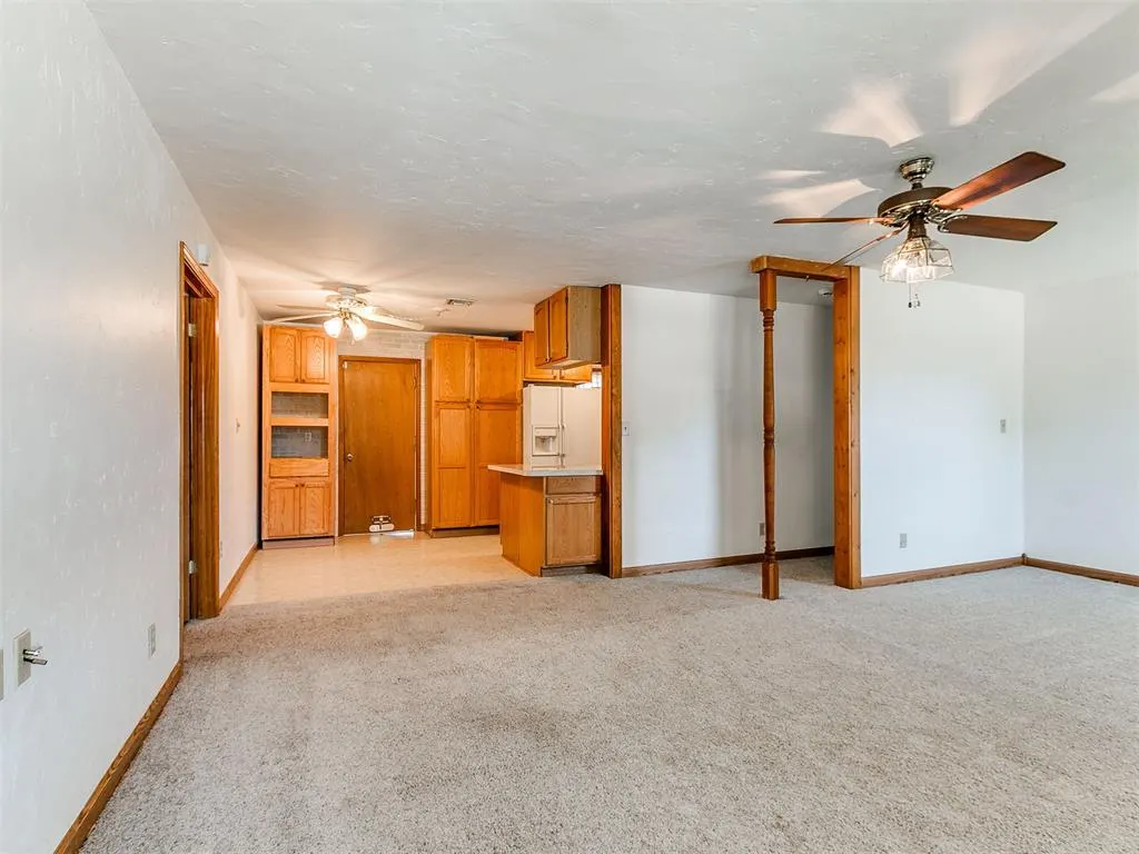 Photo 18 — 4729 SE 17th Street, Del City, OK 73115
