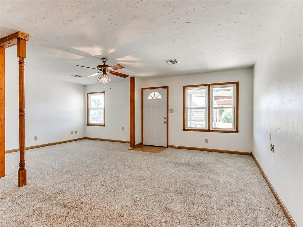 Photo 19 — 4729 SE 17th Street, Del City, OK 73115
