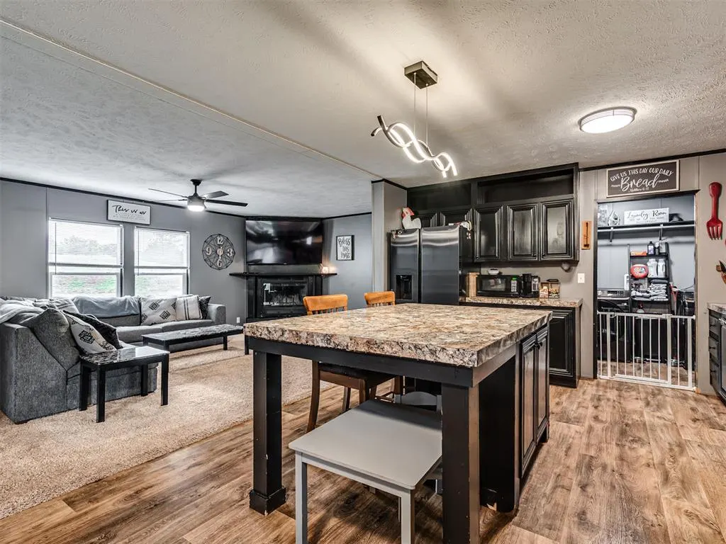 Photo 14 — 16215 Kasey Drive, Norman, OK 73026
