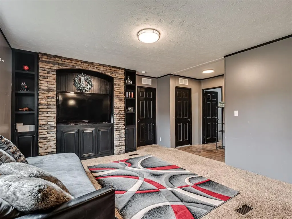 Photo 17 — 16215 Kasey Drive, Norman, OK 73026