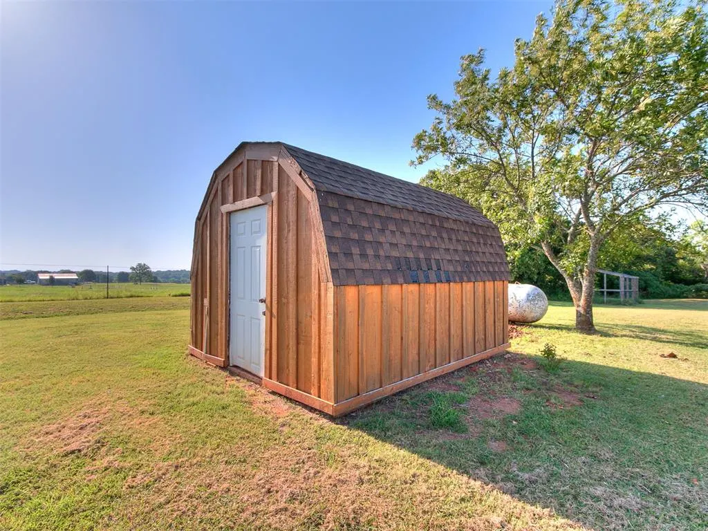 Photo 37 — 17700 Box Road, Lexington, OK 73051