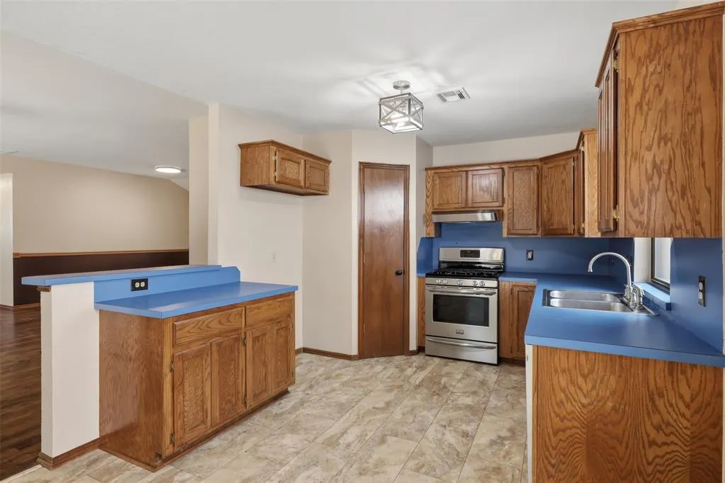 Photo 16 — 10809 Ashton Terrace, Midwest City, OK 73130