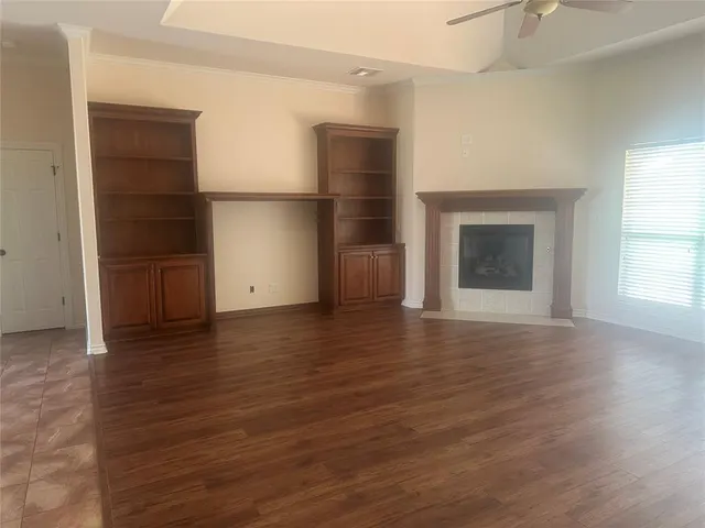 Photo 6 — 11824 Bellhurst Avenue, Oklahoma City, OK 73162