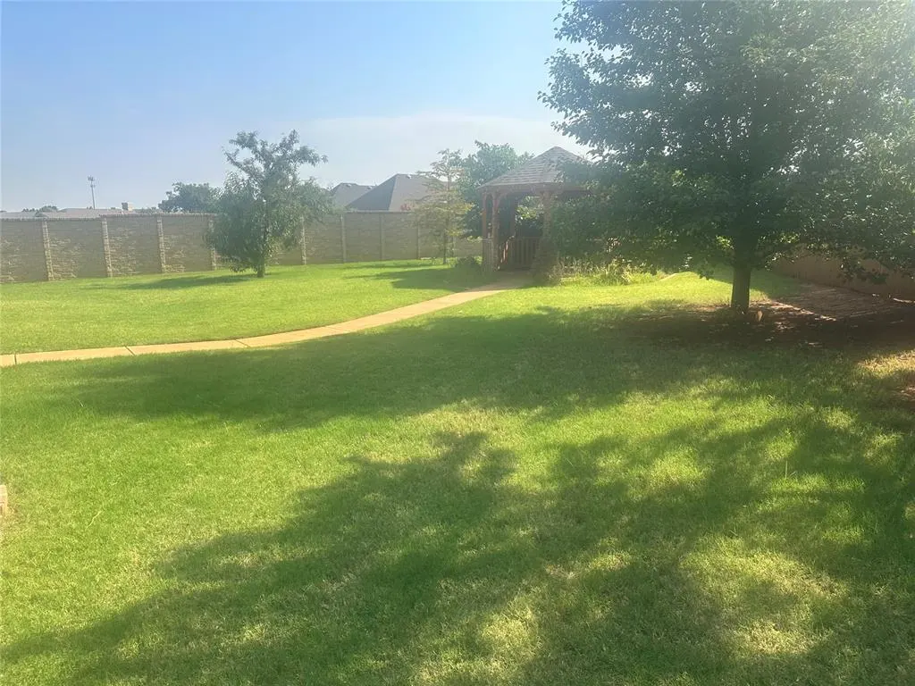 Photo 42 — 11824 Bellhurst Avenue, Oklahoma City, OK 73162