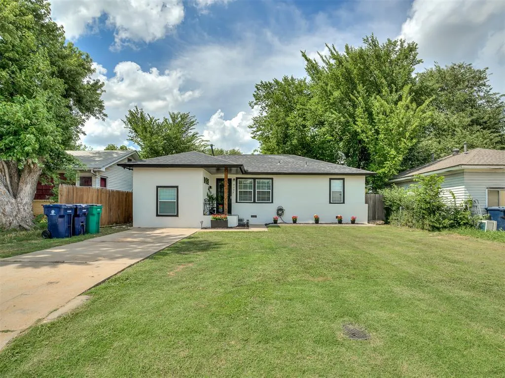 Photo 6 — 929 SW 52nd Street, Oklahoma City, OK 73109