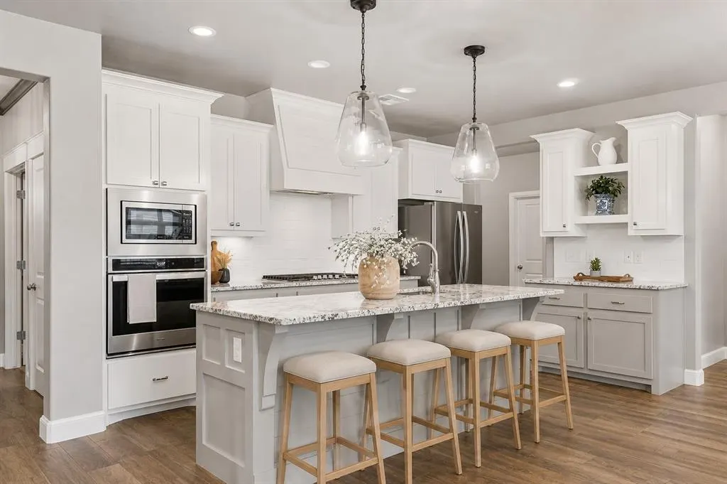 Photo 3 — 8209 NW 151st Terrace, Edmond, OK 73013
