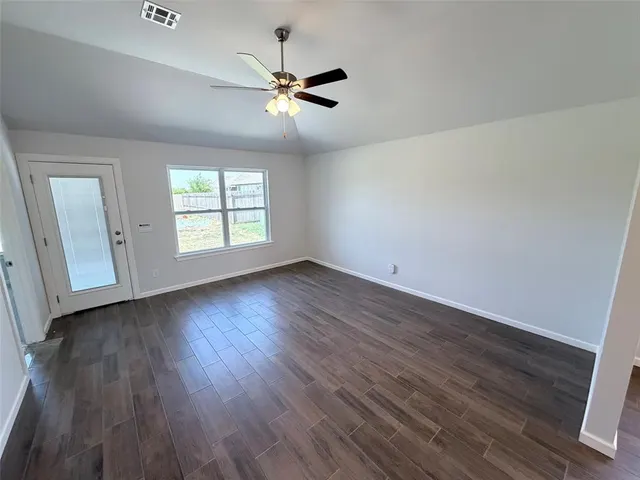 Photo 5 — 19905 Stovall Drive, Edmond, OK 73012