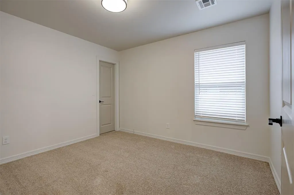 Photo 36 — 12017 NW 121st Circle, Yukon, OK 73099