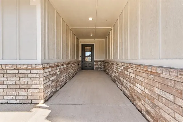 Photo 4 — 12017 NW 121st Circle, Yukon, OK 73099