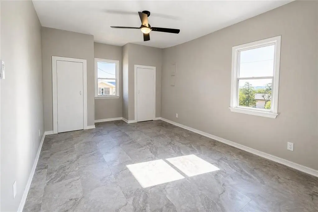 Photo 15 — 21201 E Sixth Street, Hinton, OK 73047