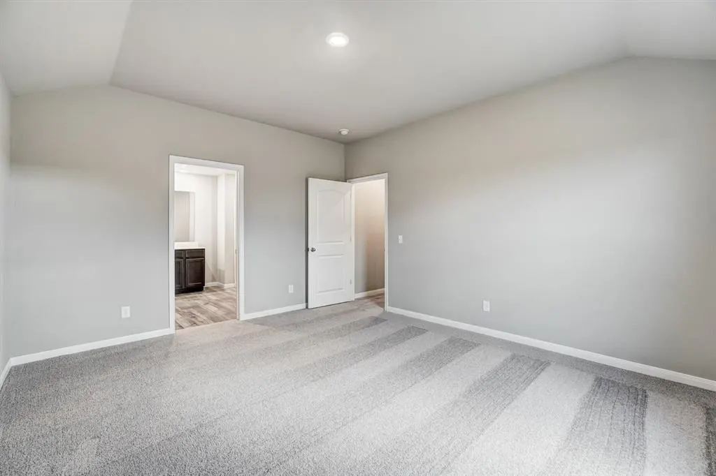 Photo 5 — 1902 Palmatum Road, El Reno, OK 73036