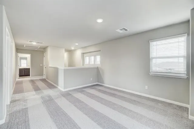 Photo 6 — 1926 Redwood Lane, El Reno, OK 73036