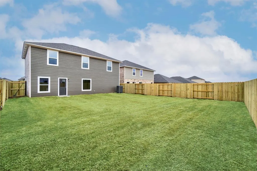 Photo 7 — 1926 Redwood Lane, El Reno, OK 73036