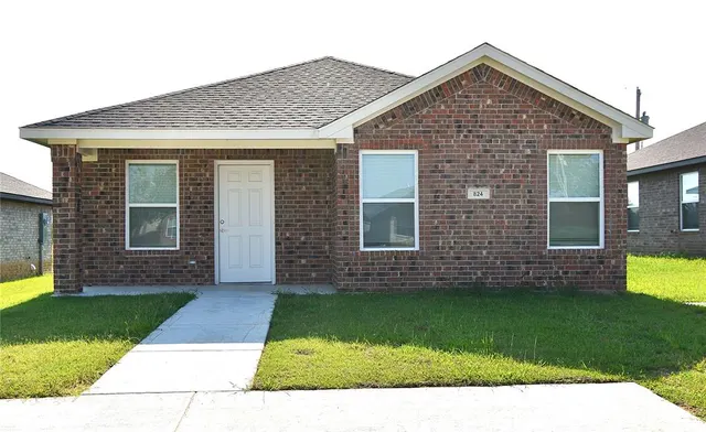 Front exterior — 824 Elm Street, Seminole, OK 74868