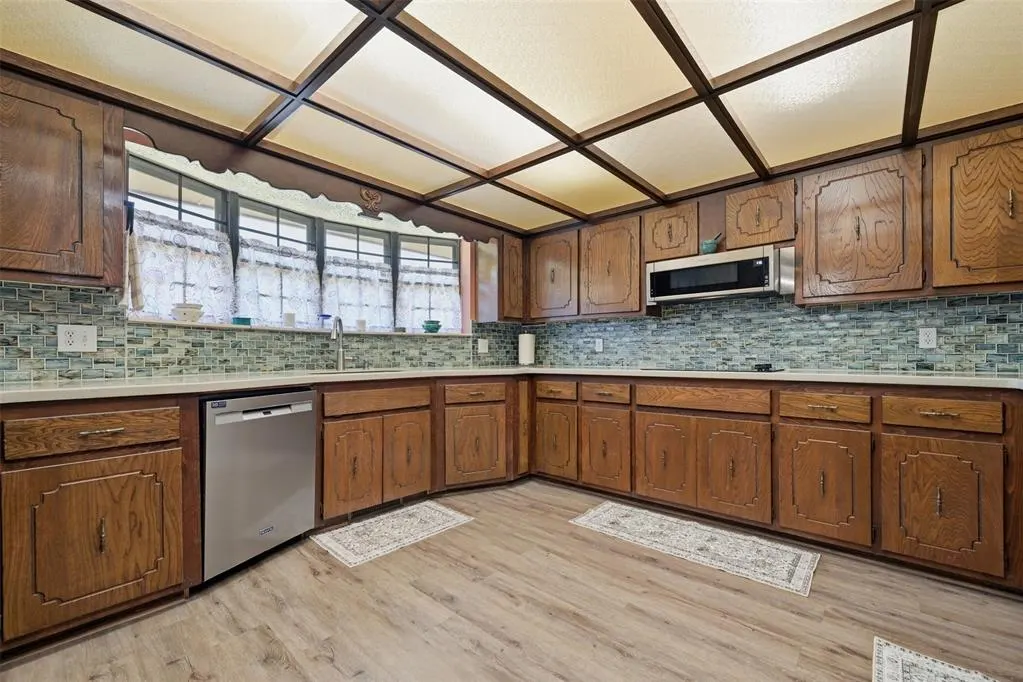 Photo 14 — 5807 E Tyler Drive, Tuttle, OK 73089