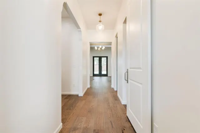 Photo 4 — 3500 Sardinia Way, Edmond, OK 73034