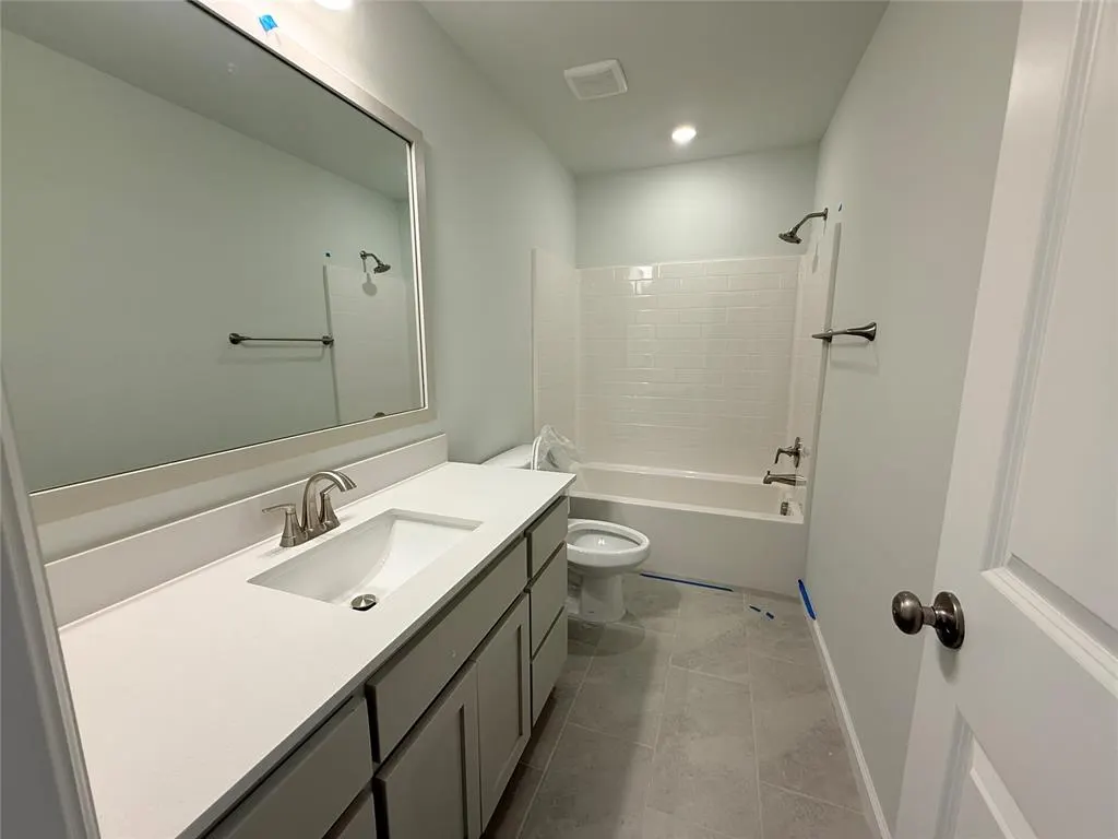 Photo 9 — 13916 Mondello Lane, Oklahoma City, OK 73170