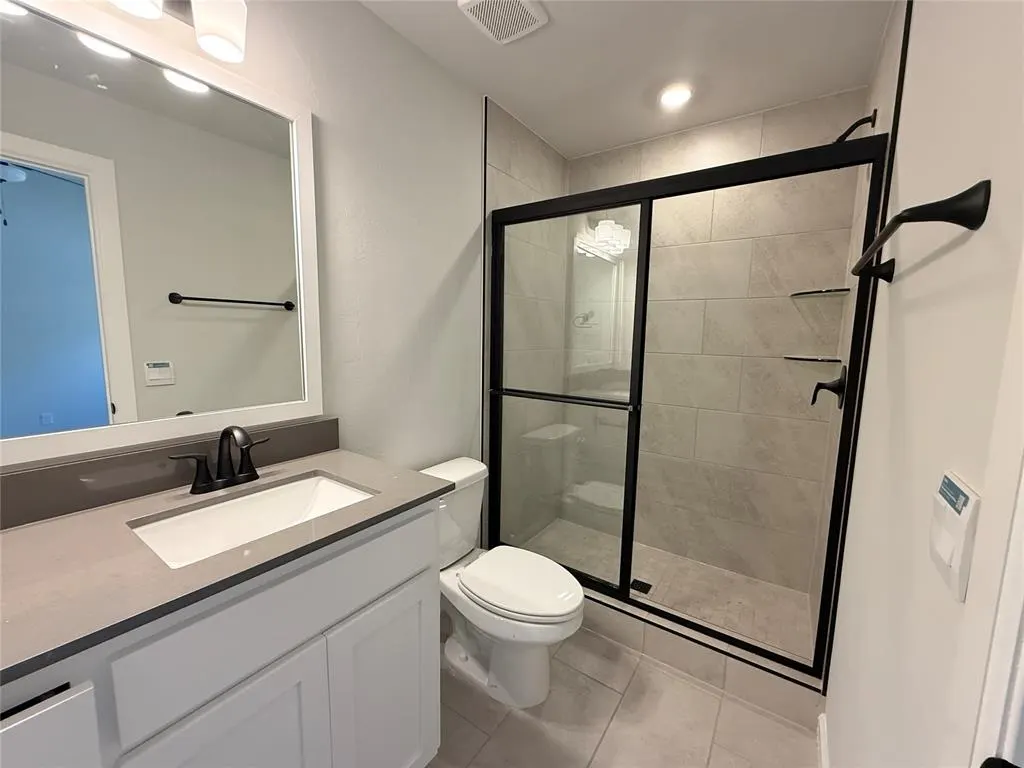 Photo 6 — 13912 Mondello Lane, Oklahoma City, OK 73170