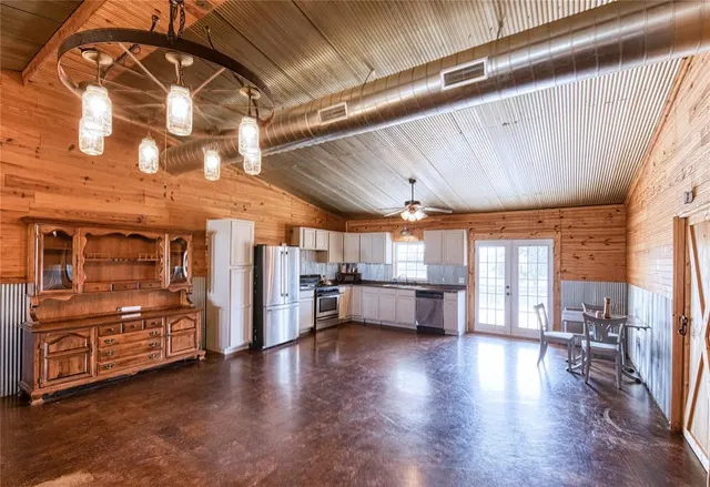 Photo 3 — 12788 N Highway 44 Highway, Sentinel, OK 73664
