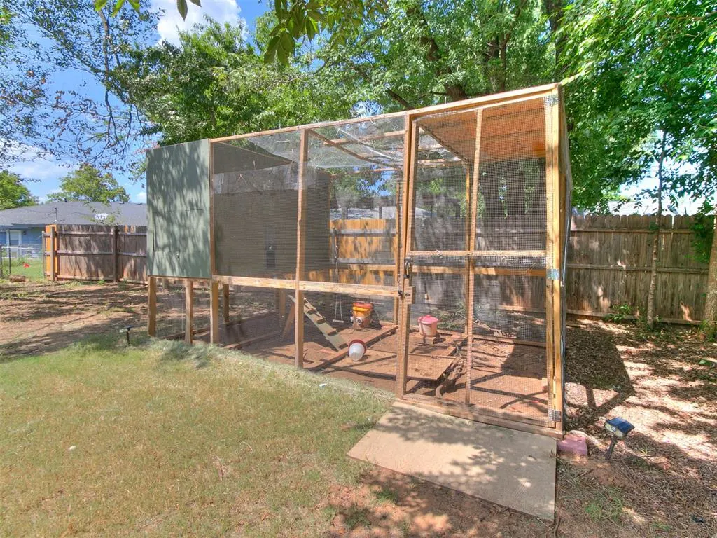 Photo 29 — 2202 Louise Lane, Norman, OK 73071
