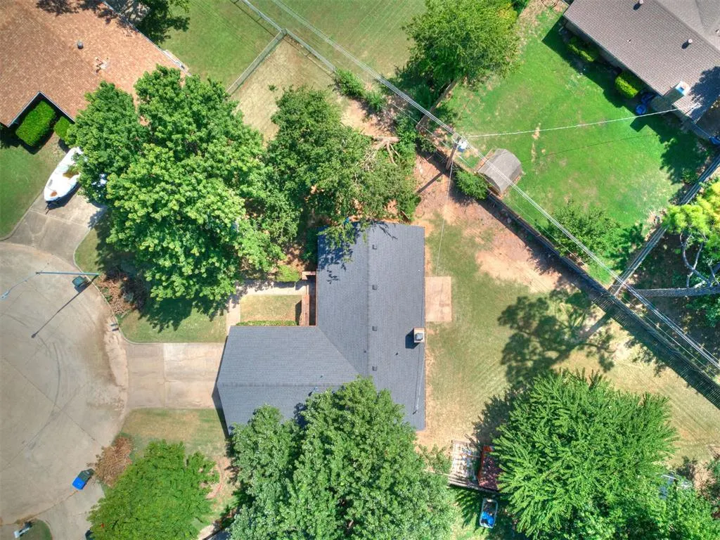 Photo 31 — 2202 Louise Lane, Norman, OK 73071