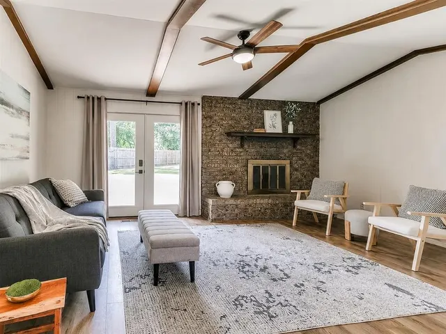 Photo 2 — 2202 Louise Lane, Norman, OK 73071