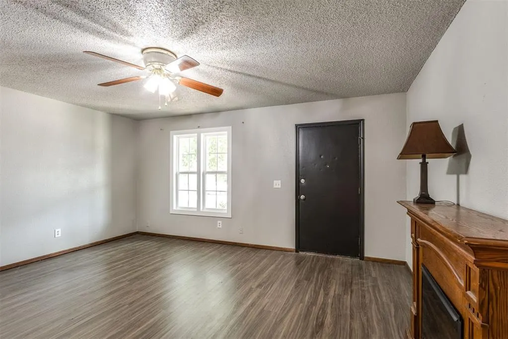 Photo 7 — 12321 Southgate Drive, Yukon, OK 73099
