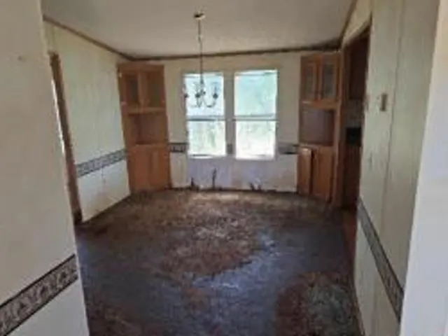 Photo 3 — 401 E 1st Street, Foss, OK 73647